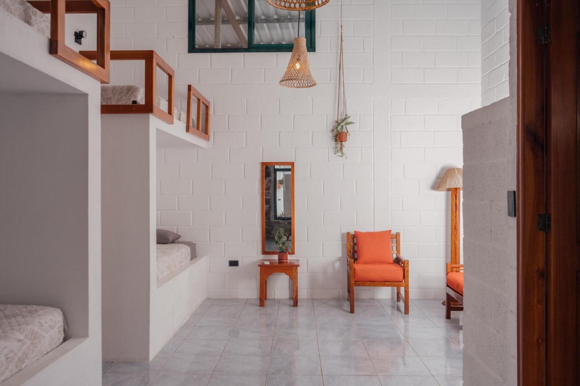 Hostal Pimampiro Puerto Baquerizo Moreno Dış mekan fotoğraf