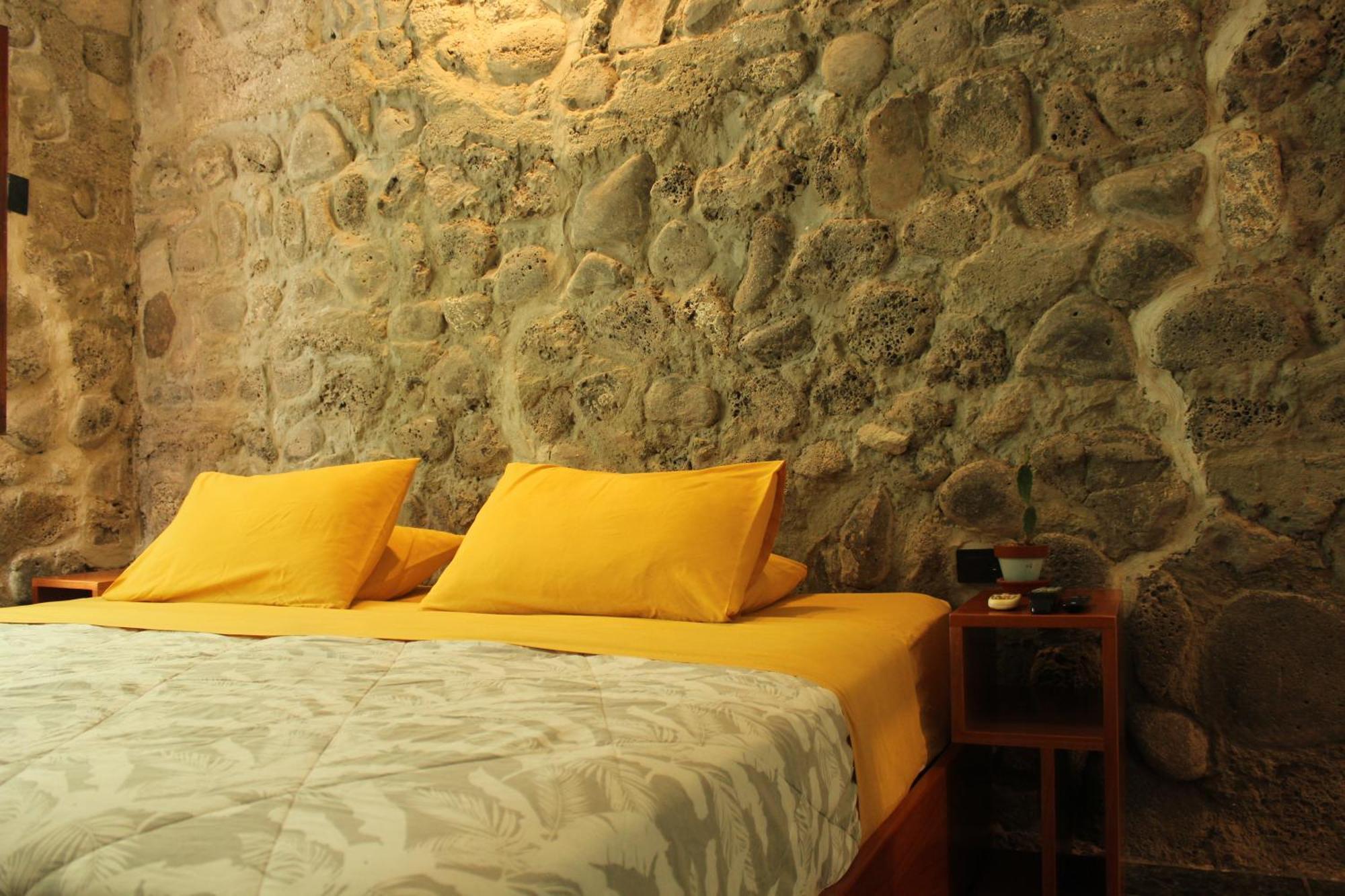 Hostal Pimampiro Puerto Baquerizo Moreno Dış mekan fotoğraf