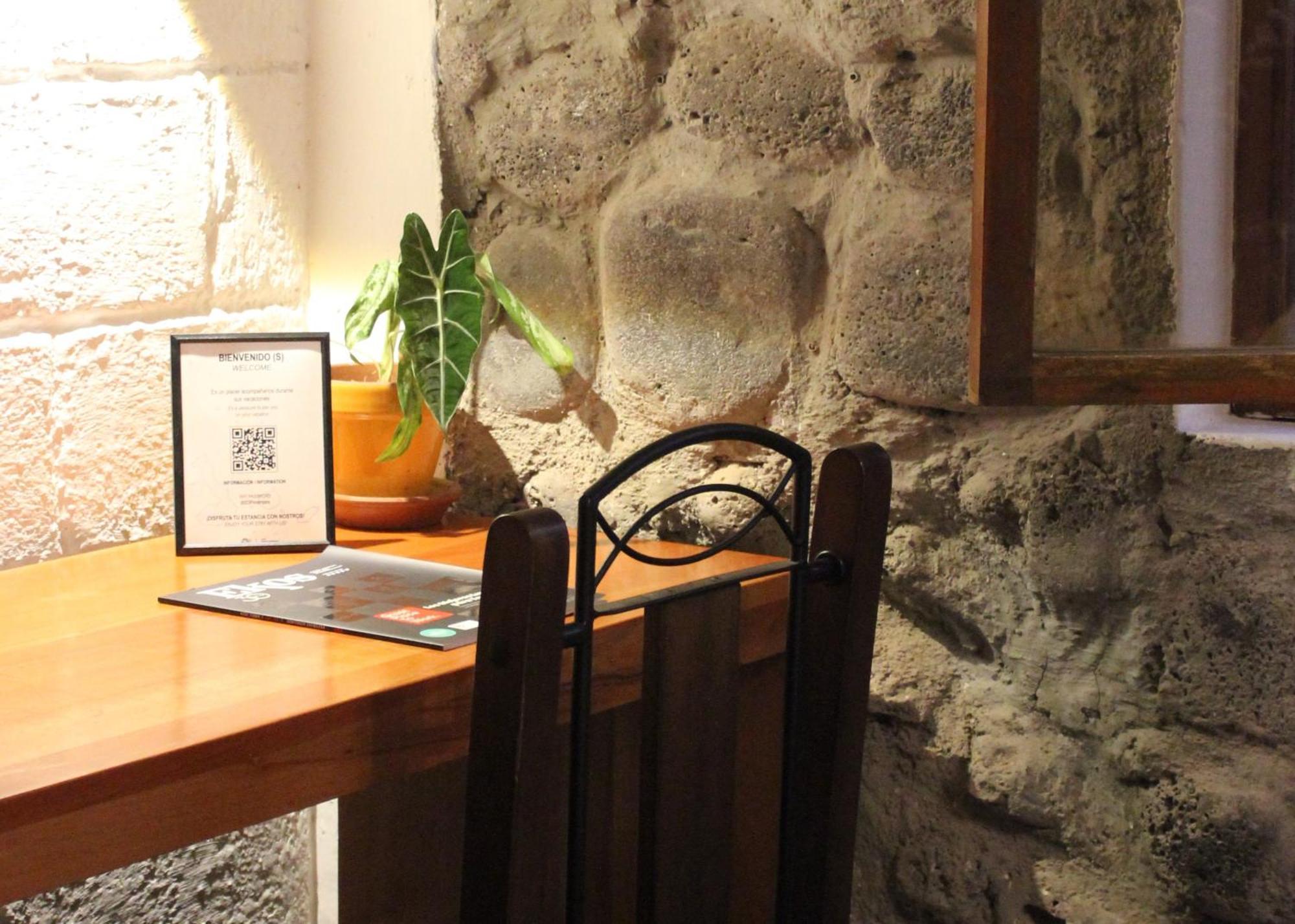 Hostal Pimampiro Puerto Baquerizo Moreno Dış mekan fotoğraf